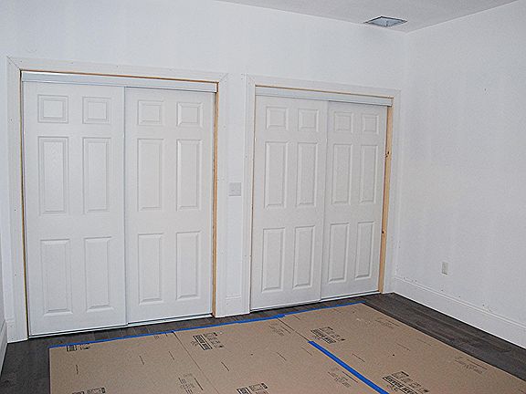 4th image of 462 Miller Dr