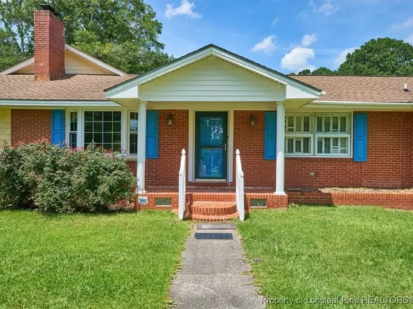 363 Bee Gee Rd, Lumberton, NC 28358