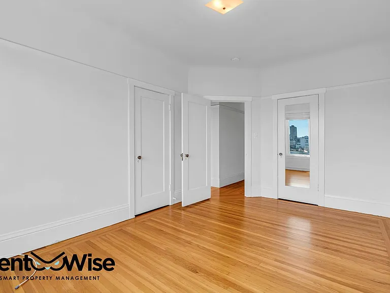1341 Union St #10 — Photo 30