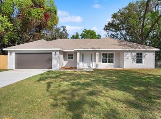 1604 Meadow Ln NE, Winter Haven, FL 33881