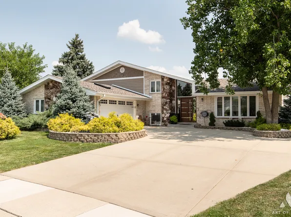 14227 Winchester Ct, Orland Park, IL 60467