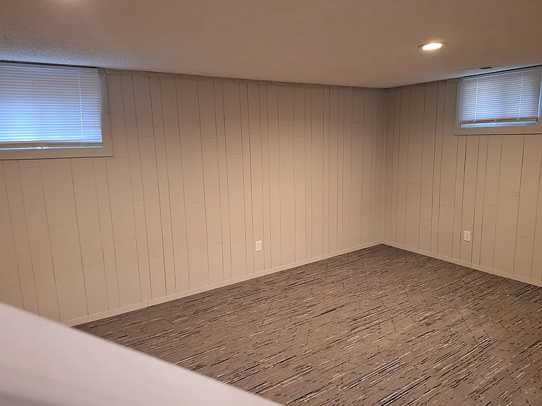 7120 Bond St — Photo 18