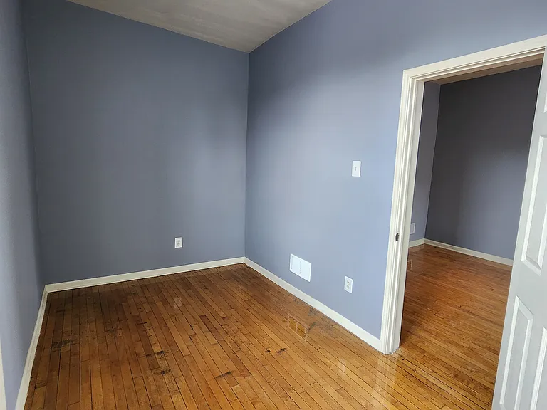 1650 S Saint Louis Ave #1R — Photo 10