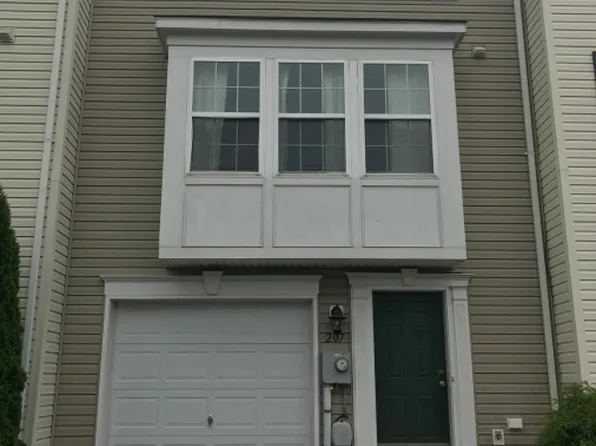 207 Aero St, Martinsburg, WV 25401