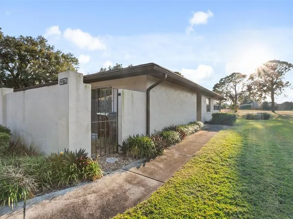 2270 Firestone Pl, Winter Haven, FL 33884