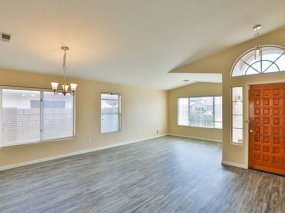 5th image of 4432 E Mountain Sage Dr