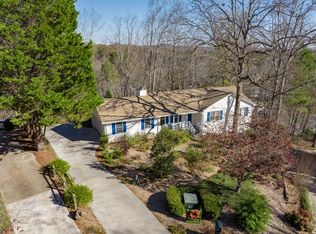 3498 Miller Pl, Gainesville, GA 30506