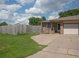 1452 N Brunswick Ln, Wichita, KS 67212