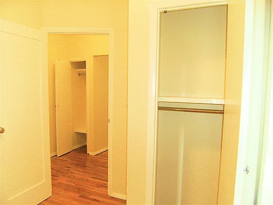 Rented by City Connections Realty | media 39