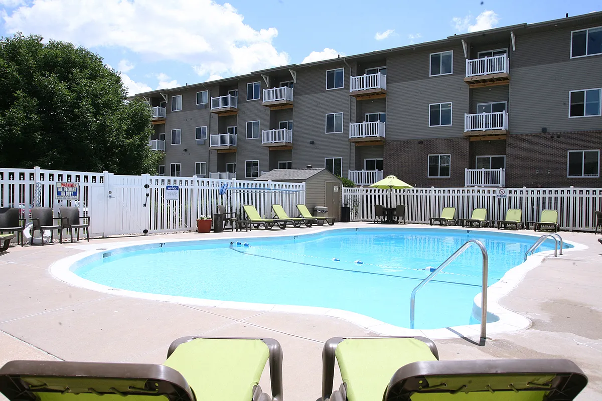 Swimming Pool - Pacific West