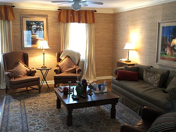 Large family room 