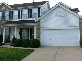 2411 Pro Tour Dr, Belleville, IL 62220