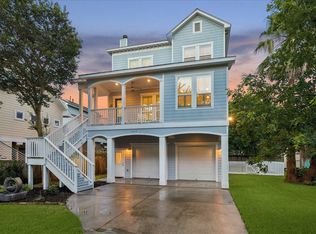 209 Queen Rd, Clear Lake Shores, TX 77565