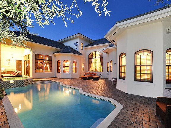 3rd image of 8983 Stone Pier Drive