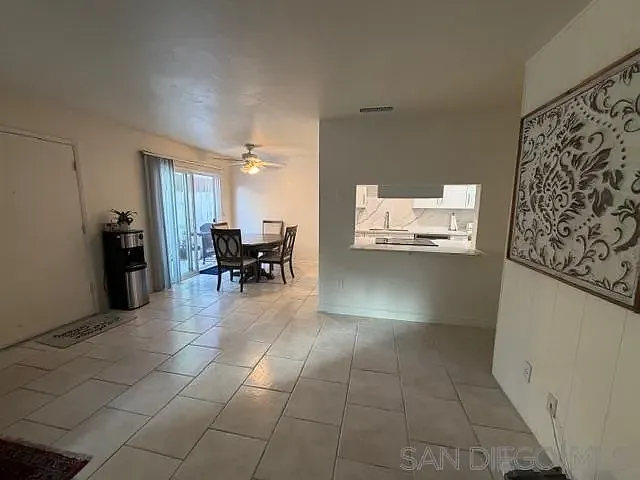 9838 Caminito Bolsa — Photo 3