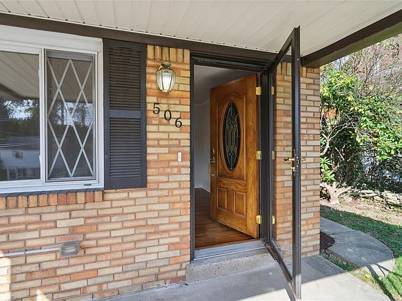 2nd image of 506 Pennwood Dr
