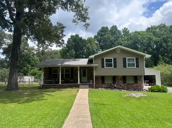 62 Virginia Ave, Rossville, GA 30741