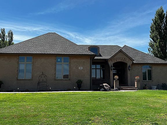 3rd image of 1804 W Edgewood Dr