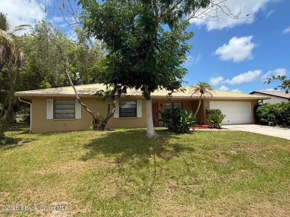 524 Aviation Ave NE, Palm Bay, FL 32907