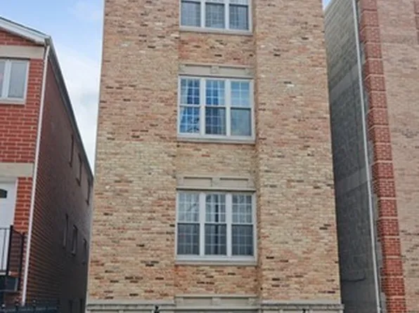 745 S Claremont Ave APT 4, Chicago, IL 60612