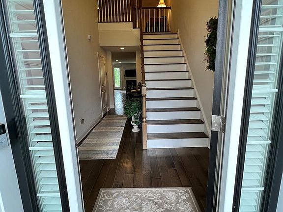 4th image of 113 Iris Way