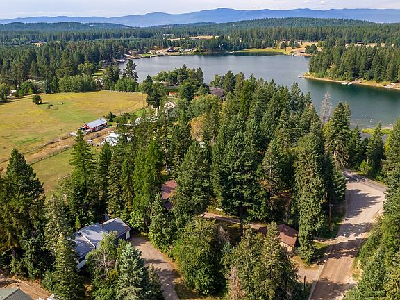 2nd image of 130 Alpine Dr
