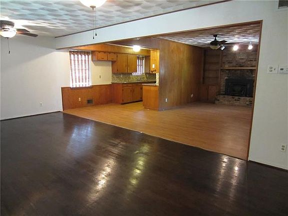2nd image of 303 Mizell St