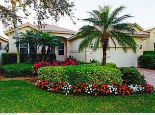 1729 York Island Dr, Naples, FL 34112