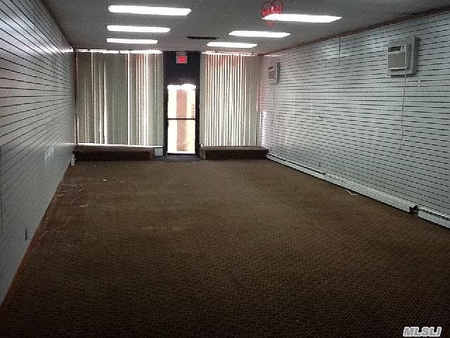 2nd image of 225 Deer Park Ave