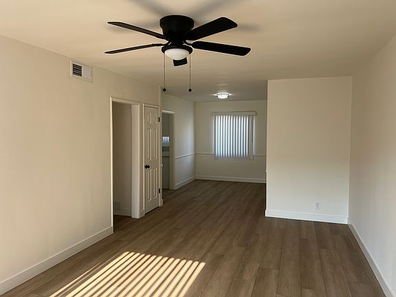 2nd image of 4040 Coco Ave #11