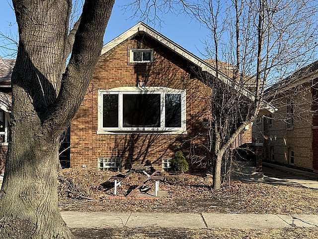 1st image of 2519 S 61st Ct
