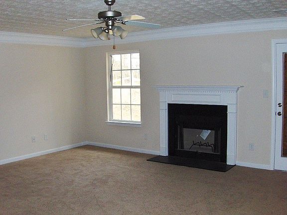 3rd image of 5734 Shoals Place Trl