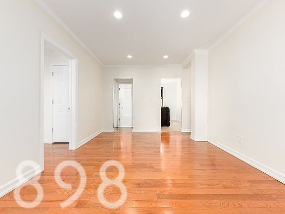 3rd image of 47-07 39th St #7C