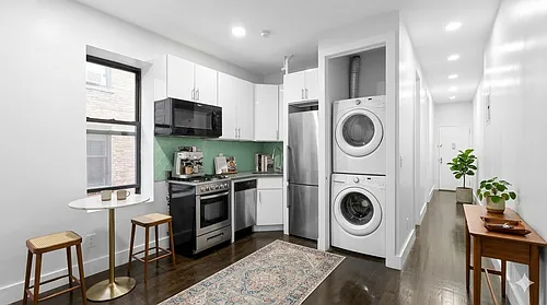 445 Lenox Ave #6 Photo 1