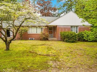 192 Benz St, Springfield, MA 01118