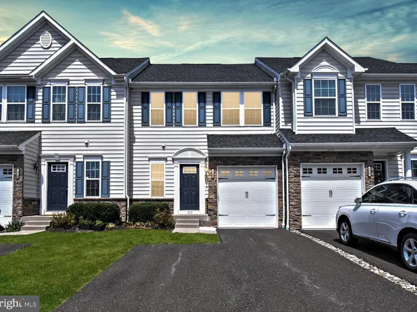 1717 Lisa Ct, Hatfield, PA 19440
