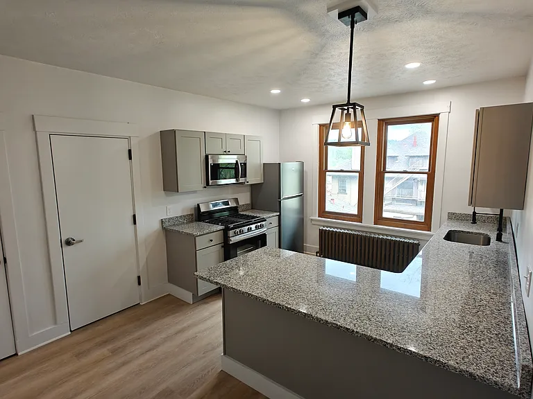 60 N Harrison Ave #2 — Photo 2
