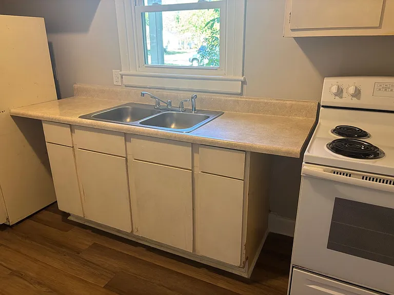 2565 Brentwood Pl — Photo 24