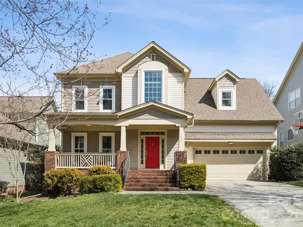 7321 Avonhurst Ln, Charlotte, NC 28269