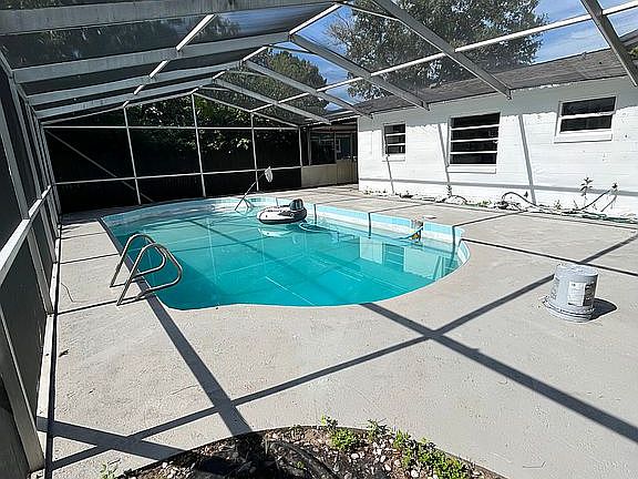 pool