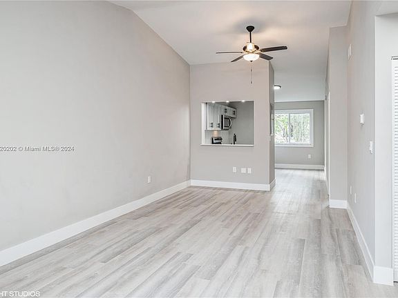 4th image of 6220 SW 47th Ct APT 203