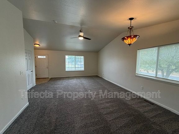 2nd image of 3627 Glenbarr Ct