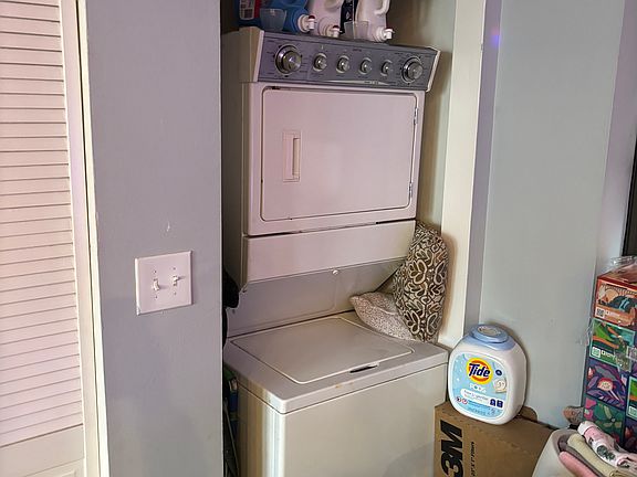 In-Unit Laundry