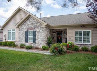5201 Niagra Dr, Chapel Hill, NC 27517