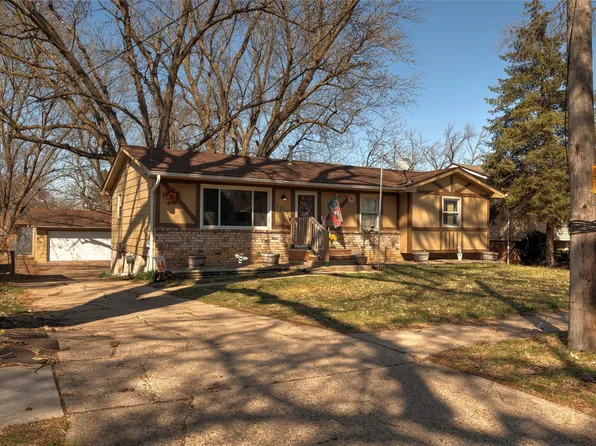 1215 Payton Ave, Des Moines, IA 50315
