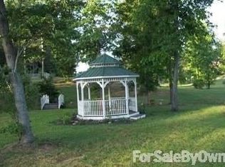 1208 Stable Xing, Maryville, TN 37803