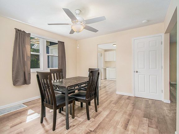 4th image of 55646 Grandview Ave