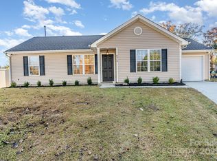 6313 Andrew Colten Ct, Charlotte, NC 28214