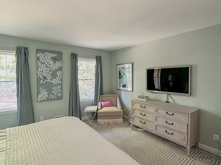 1180 Angelo Ct NE — Photo 22