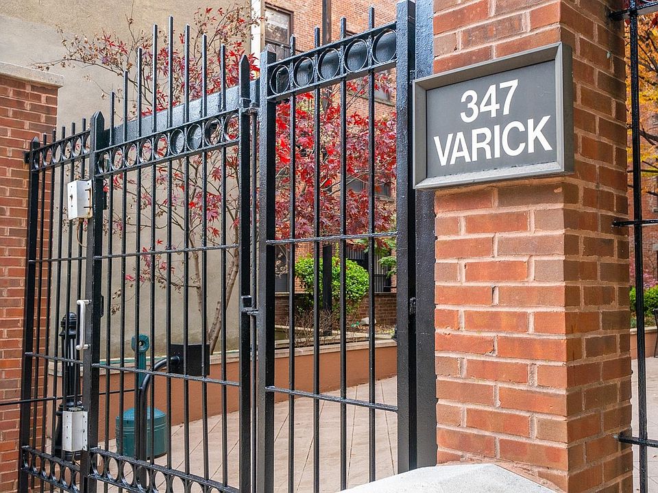 1st image of 347 Varick St APT 417A